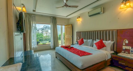 Excel Hotels and Resorts, Bhimtal Room Type - Cottage Garden View