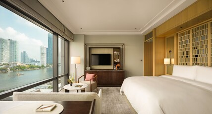 Capella Bangkok Room Type - Riverfront King