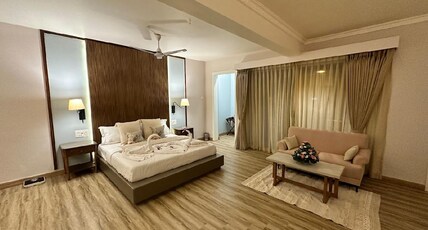 WaveCrest Morjim By Joy Stays Room Type - Suite Room