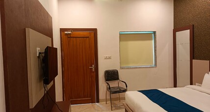 Spice Hub Room Type - Deluxe Room