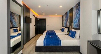 The Great Airport Hotel Room Type - Deluxe Triple Room The Great Airport Hotel Room Type - Deluxe Triple Room