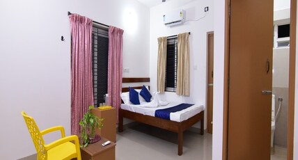 Pondicherry Comfort Rooms Room Type - Standard Room