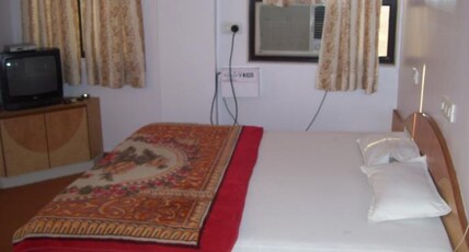 Shree Aditya  Hotel Room Type - Twin Bed Room