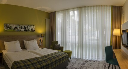 Holiday Inn Munich-Unterhaching Room Type - 1 Queen Standard