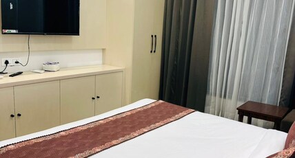 Kc Crown hotel Room Type - Bedroom 3