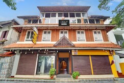 Collection O Calvathy Road Near Fort Kochi