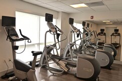 Holiday Inn Express & Suites OSWEGO