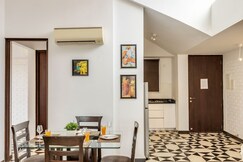 Modern 2BHK with Rooftop Pool 10 mins drive to Beach | Hireavilla