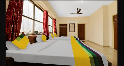 Hotel Starwood Room Type - Family Room with City View & Balcony