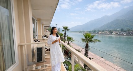 Yog Niketan By Sanskriti Room Type - Premium Ganga View