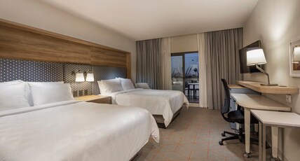 Holiday Inn & Suites Aguascalientes Room Type - 2 Queen Standard