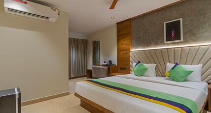 Treebo Tiba Room Type - Deluxe Room