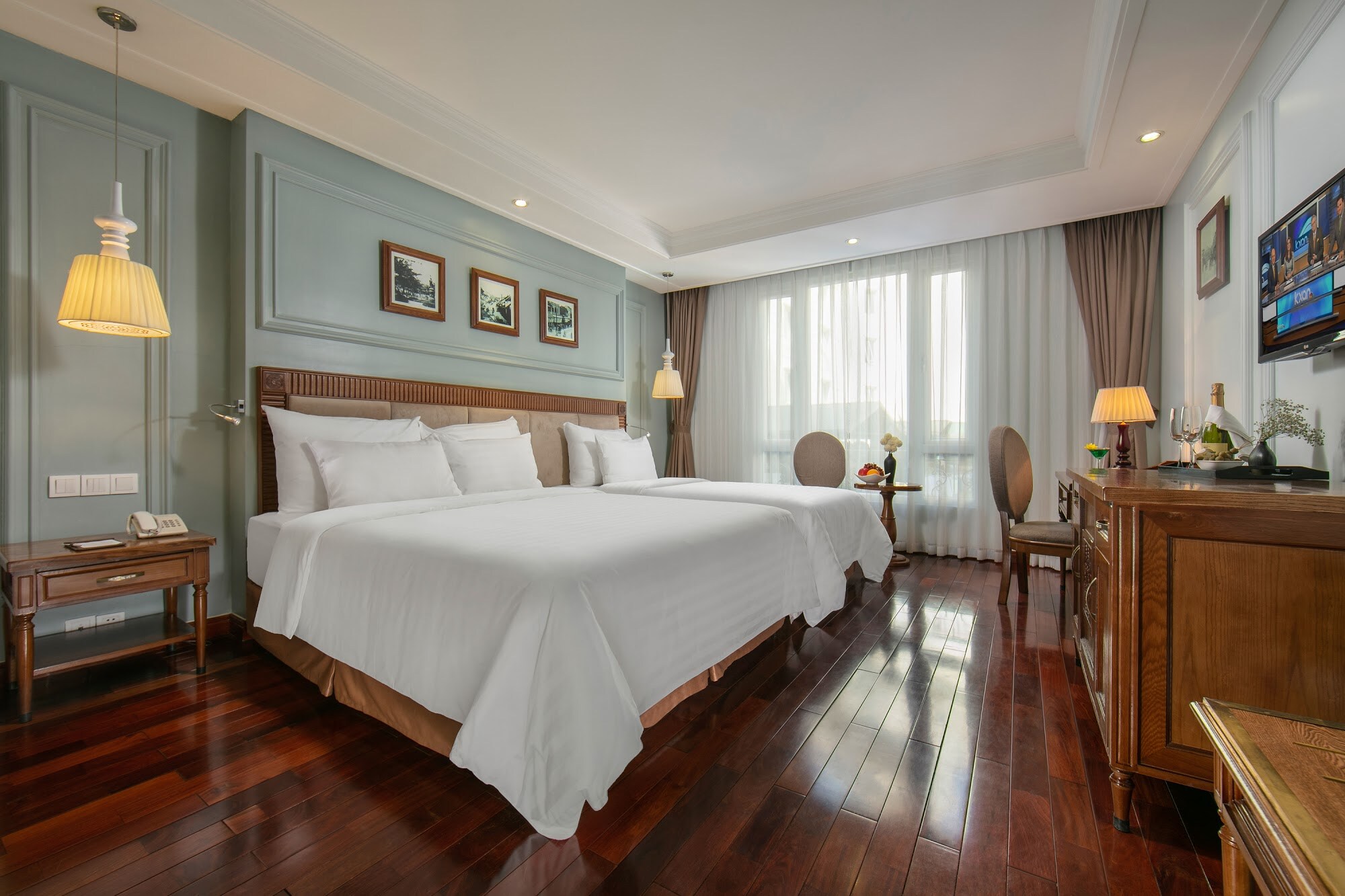 Hanoi Pearl Hotel - Tap to explore photos