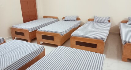 Hotel Vishwa Residency Room Type - Family Room with Single Bed