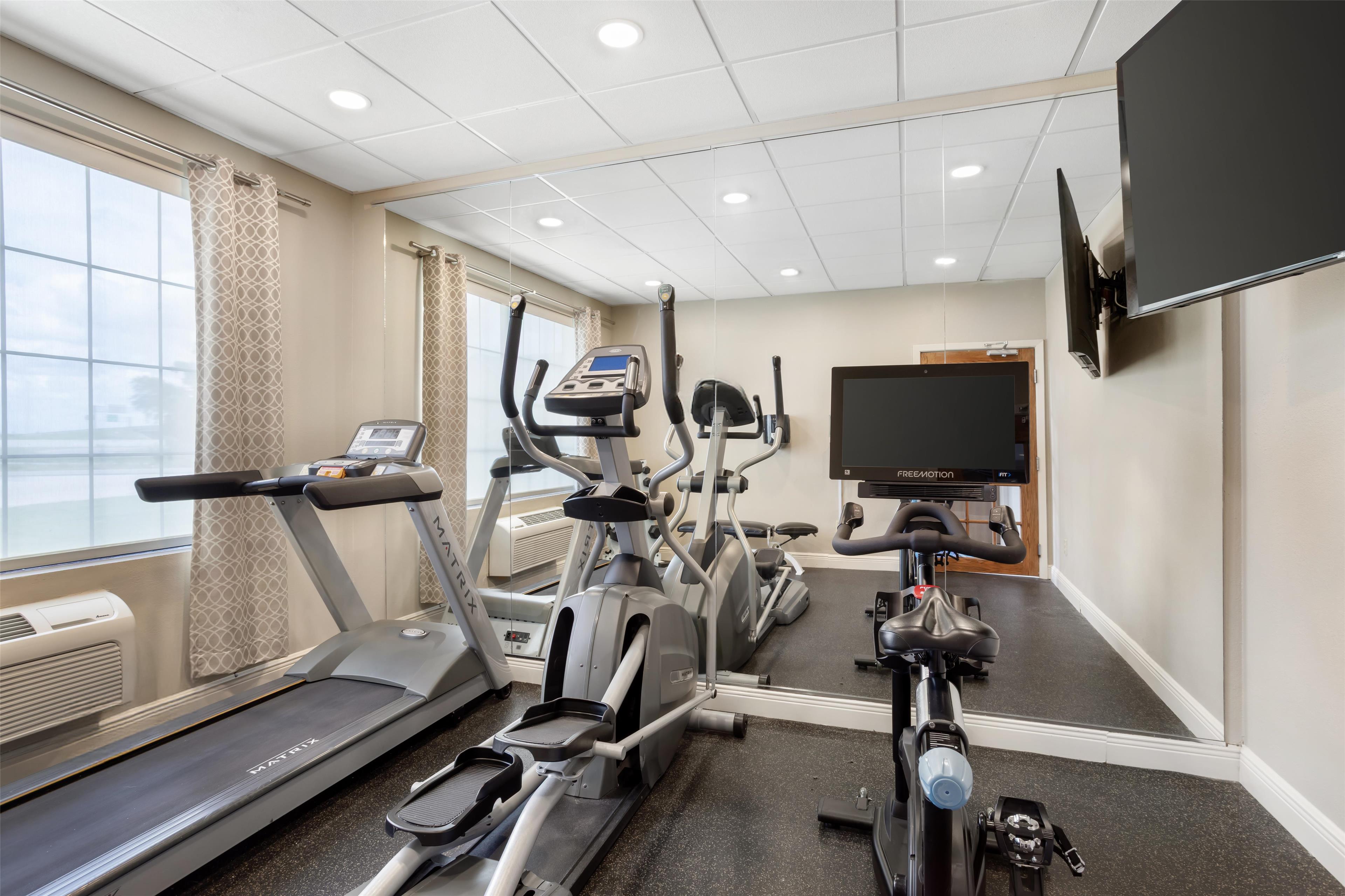 Best Western Plus Executive Hotel & Suites - Tap to explore photos