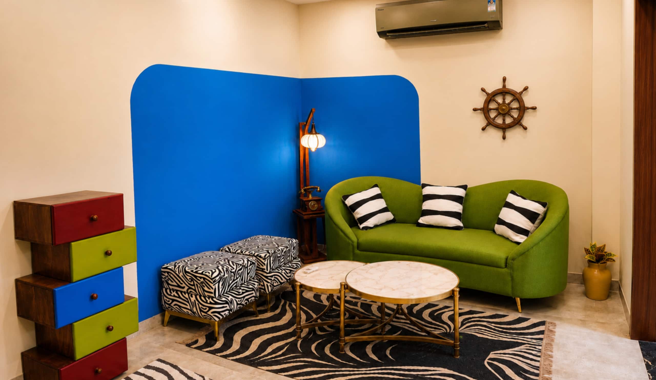 Penthouse 2BHK Noida Sector 104 Rd - Tap to explore photos