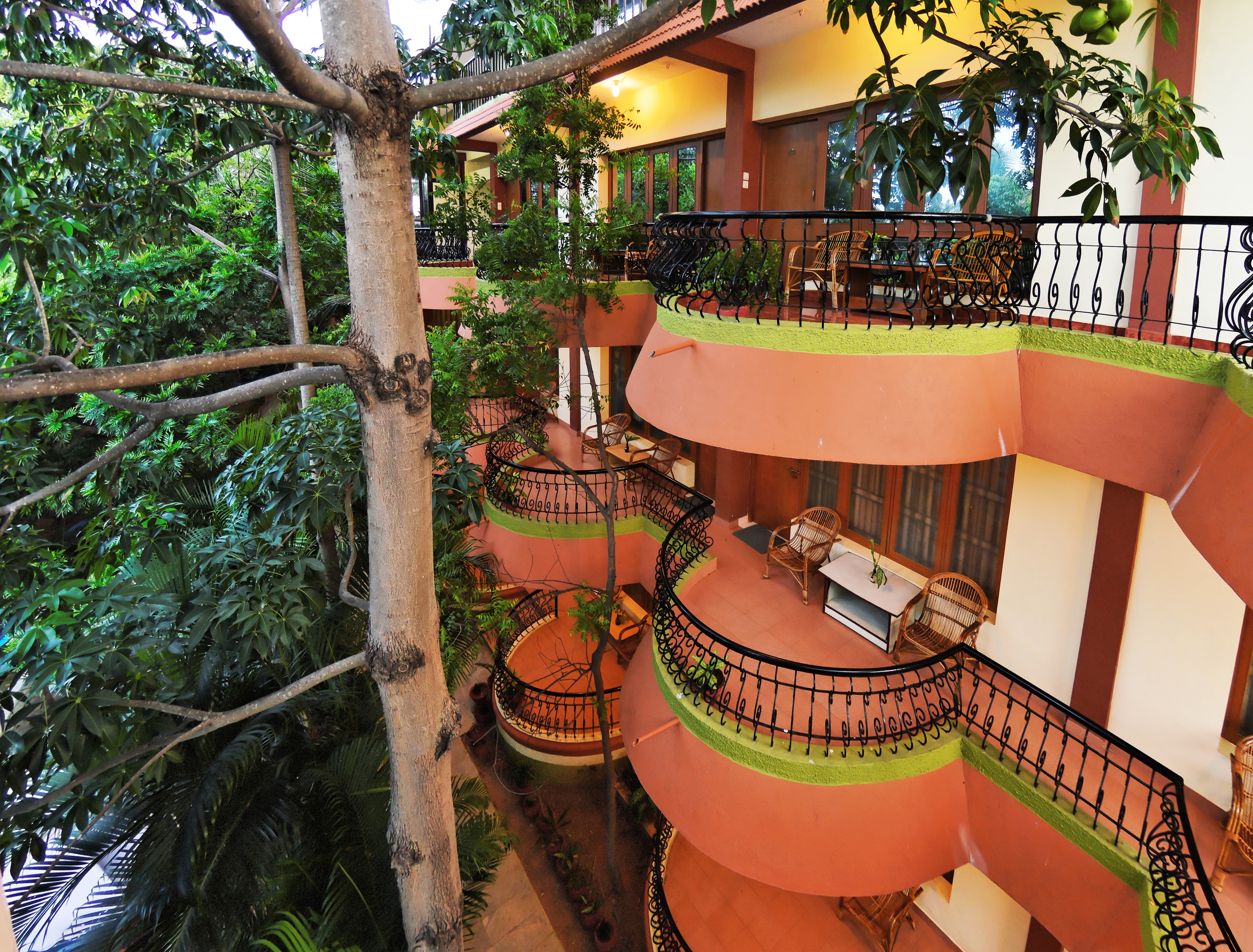 Hotel Mahabs - Tap to explore photos