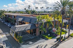 Best Western Plus Stovall's Inn