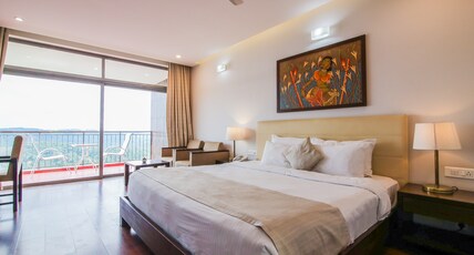 Ragamaya Resort & Spa Munnar Room Type - Deluxe Lake View