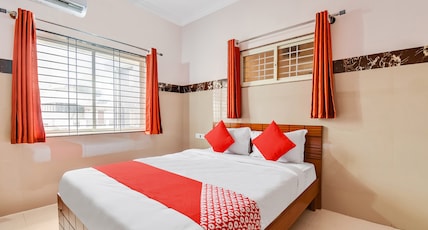 Hotel O Sri Sai Guru Comforts Room Type - Deluxe Hotel O Sri Sai Guru Comforts Room Type - Deluxe