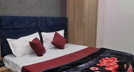 Hotel Diamond Shine Room Type - Deluxe Room Hotel Diamond Shine Room Type - Deluxe Room
