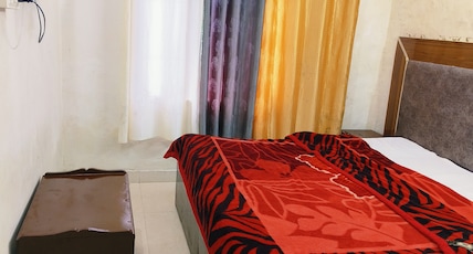 Hotel Holiday Plaza Room Type - Standard Room