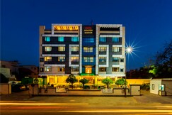 Rooms of Hotel Golden Manor