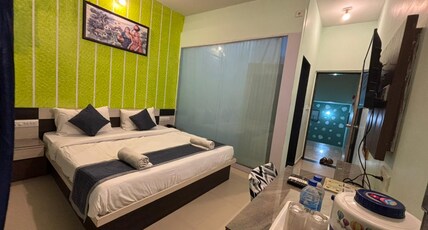 Hotel Hari Om Swimming Pool In Diu Room Type - Deluxe Room