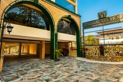 The Manor House Boutique Stays