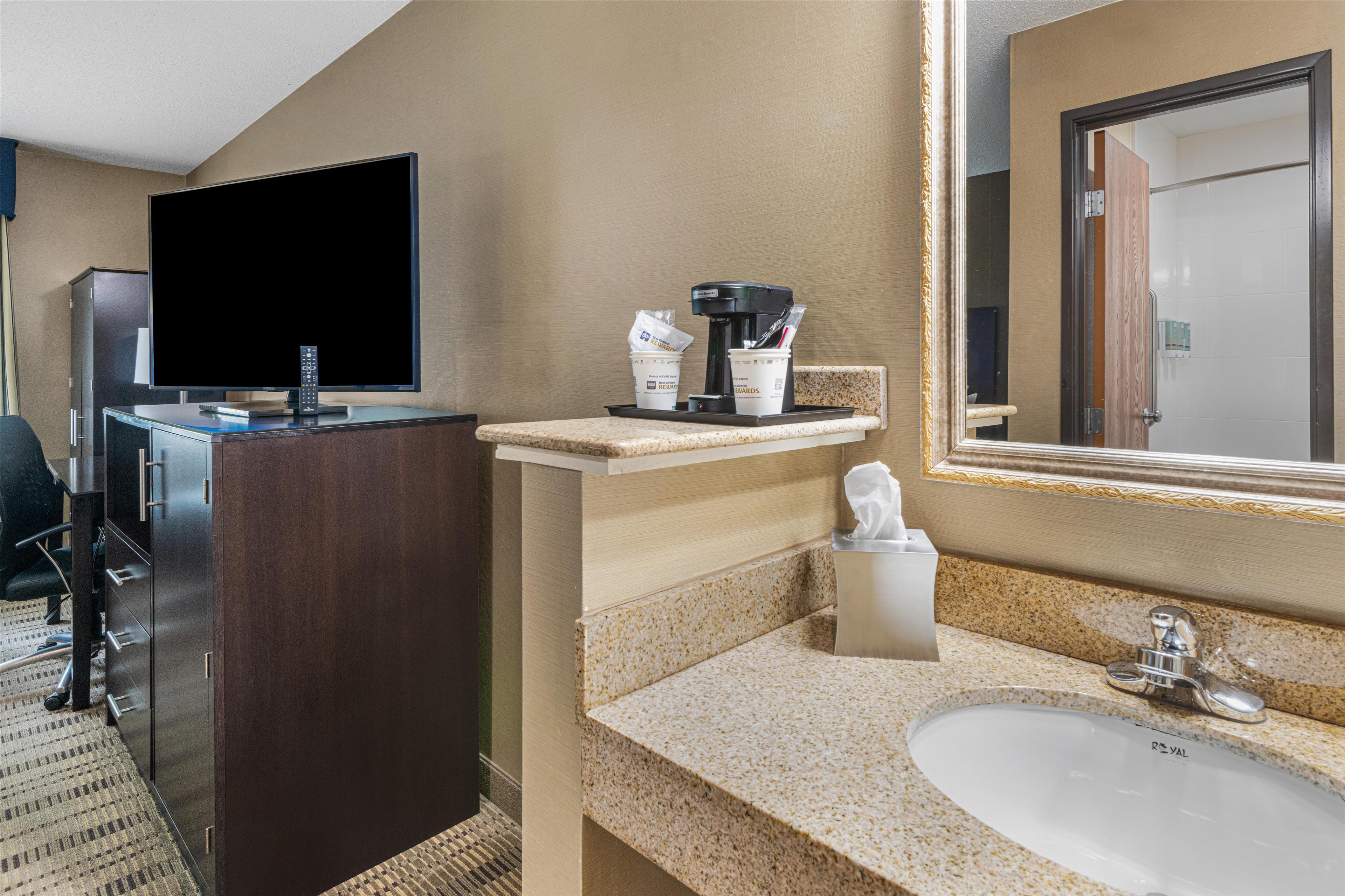Best Western Airport Inn - Tap to explore photos