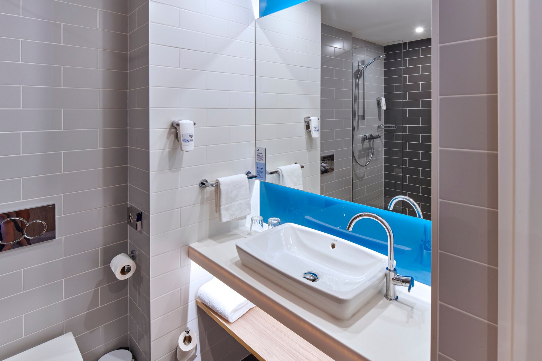 Holiday Inn Express Gibraltar - Tap to explore photos