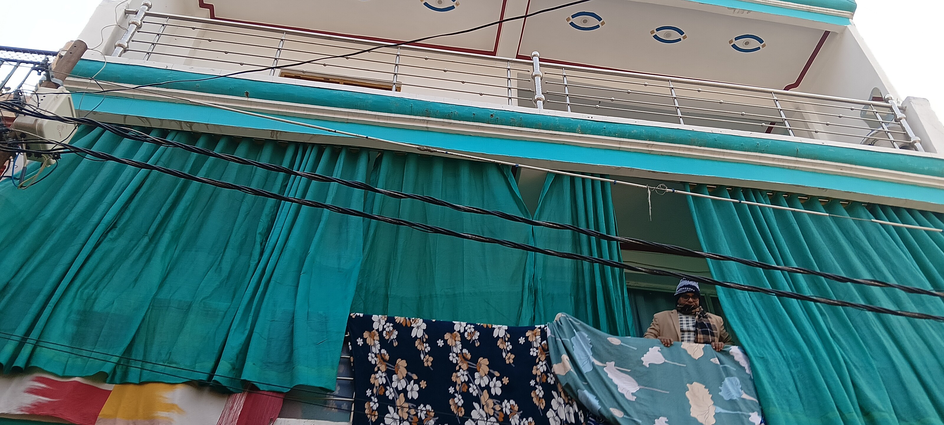 Vibhav Shukla guest house's - Tap to explore photos