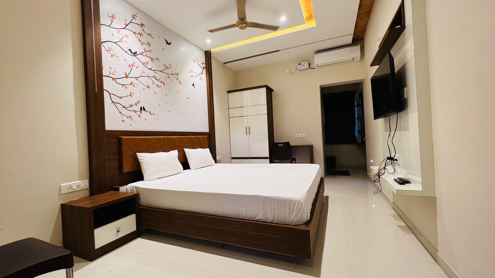 NKP  RESIDENCY - Tap to explore photos