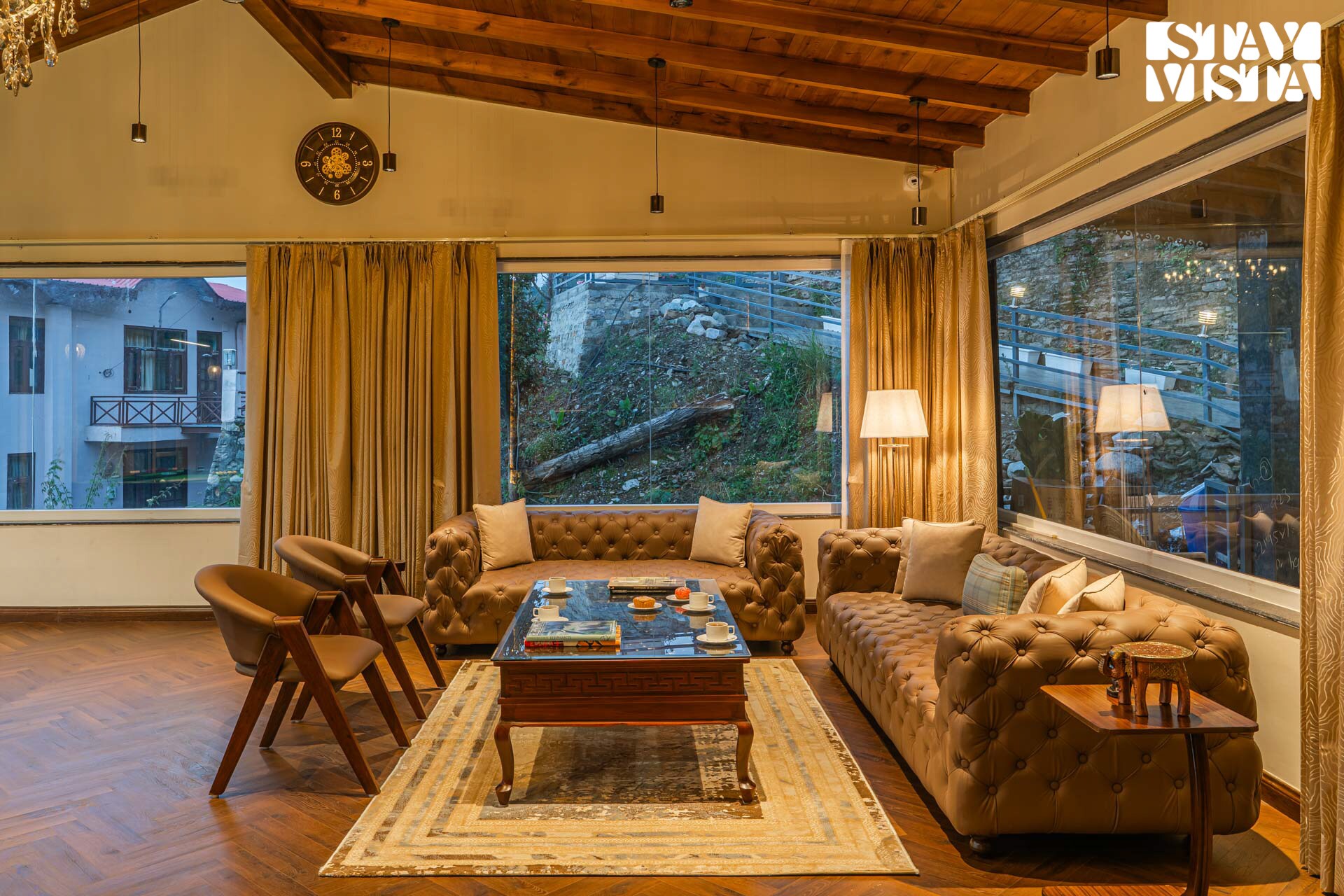 StayVista at The Cloudberry Crest - Tap to explore photos