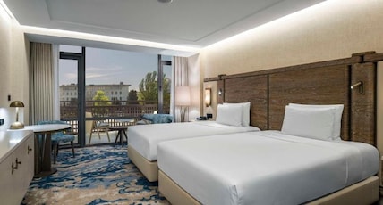 Hilton Istanbul Bosphorus Room Type - DOUBLE DLX ROOM CITY VIEW