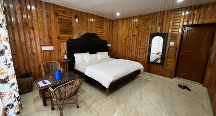 Garden Cottage, Dhanolti Room Type - Premium Room with Valley View