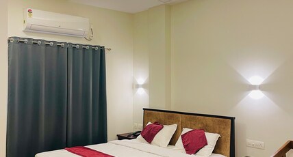 Studio house Room Type - Deluxe Double Room