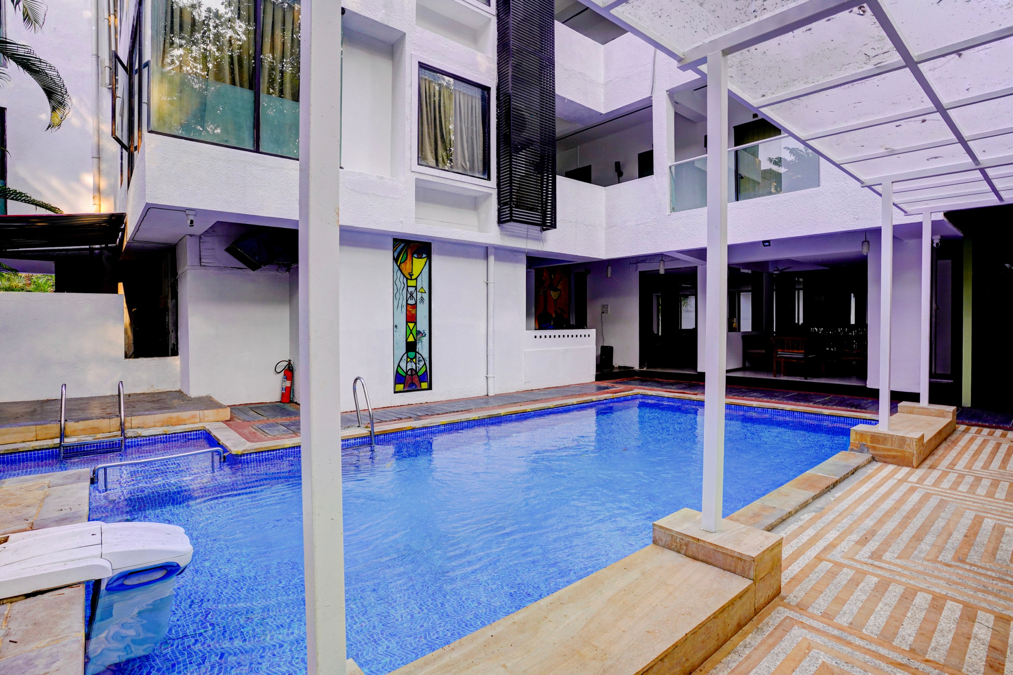 Hotel O Vibes inn baga - Tap to explore photos