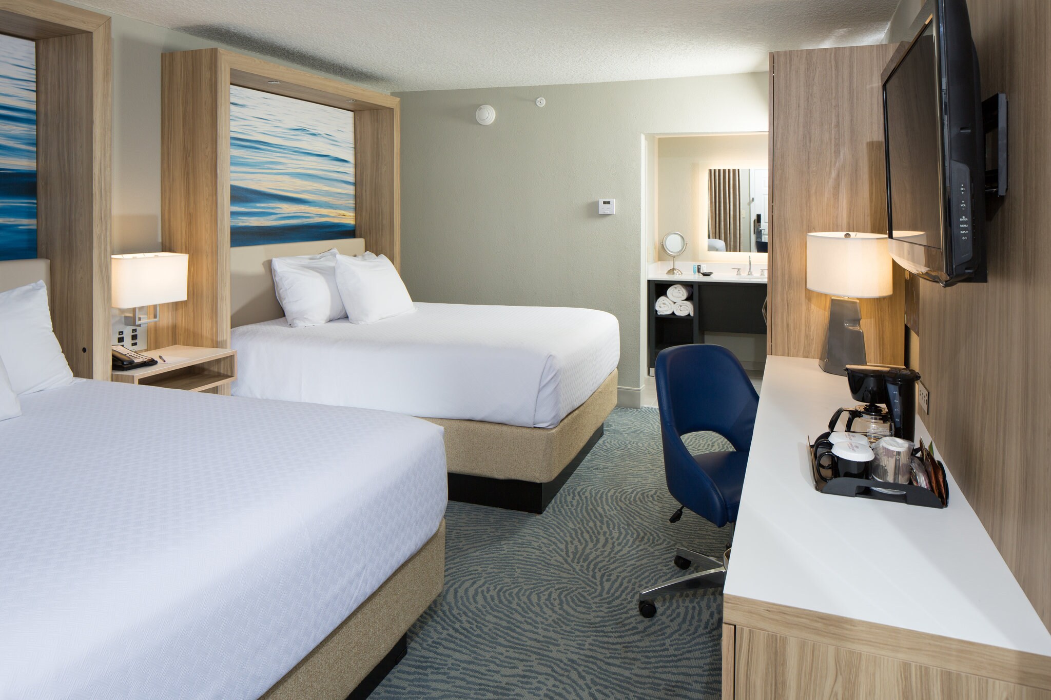 Crowne Plaza Hotel Melbourne - Oceanfront - Tap to explore photos