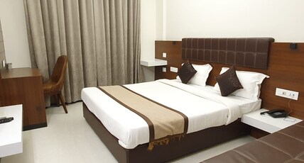 Hotel Shiv Sagar NX Room Type - Deluxe Room