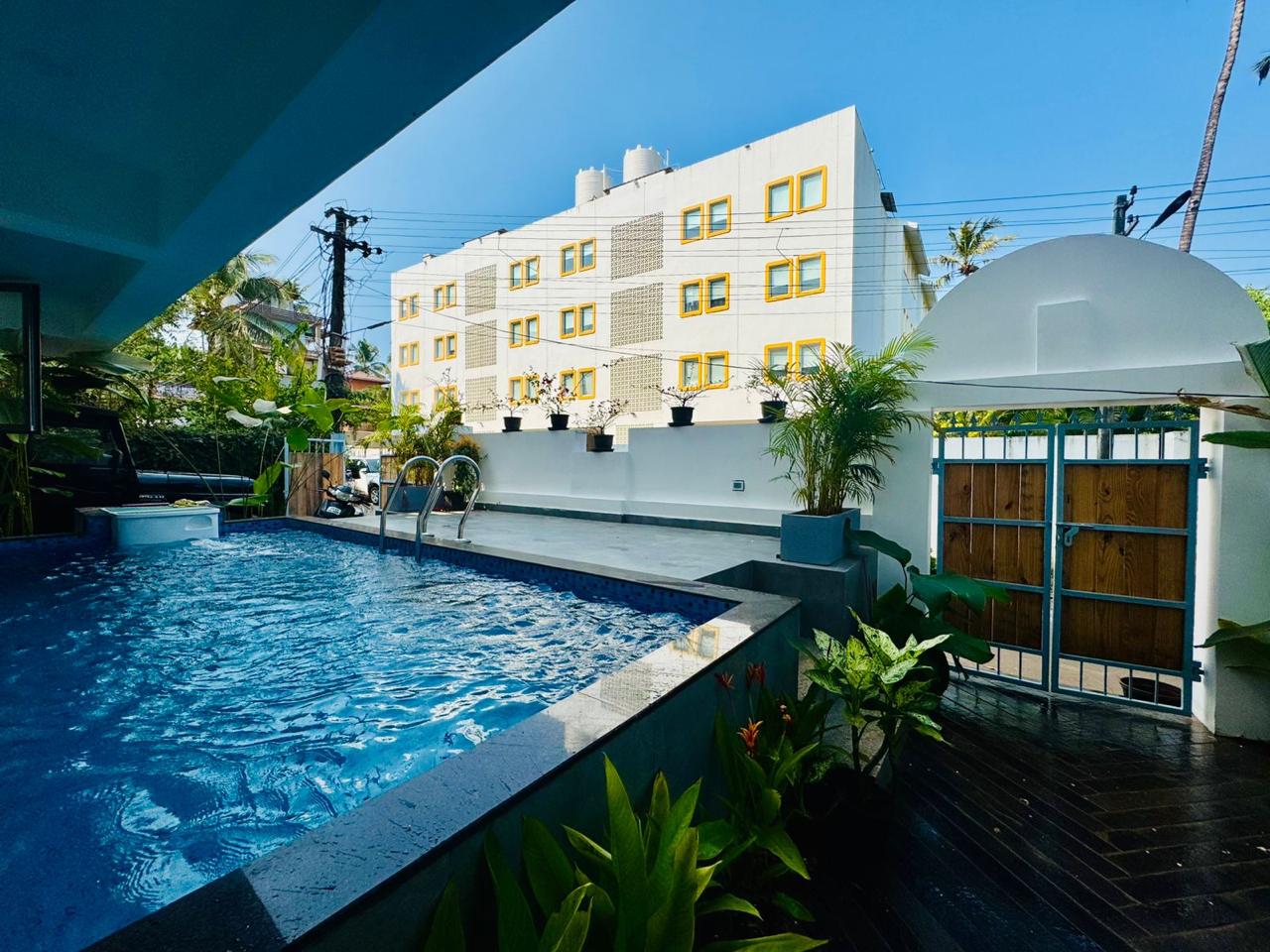 MELA 6BHK 500m Beach / Gset / Pool / wifi - Tap to explore photos