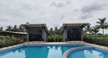 ALKRAJ RESORT Room Type - Pool Side Room