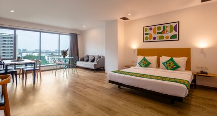 Treebo Terrazzo Suites Room Type - Superior Room with City View