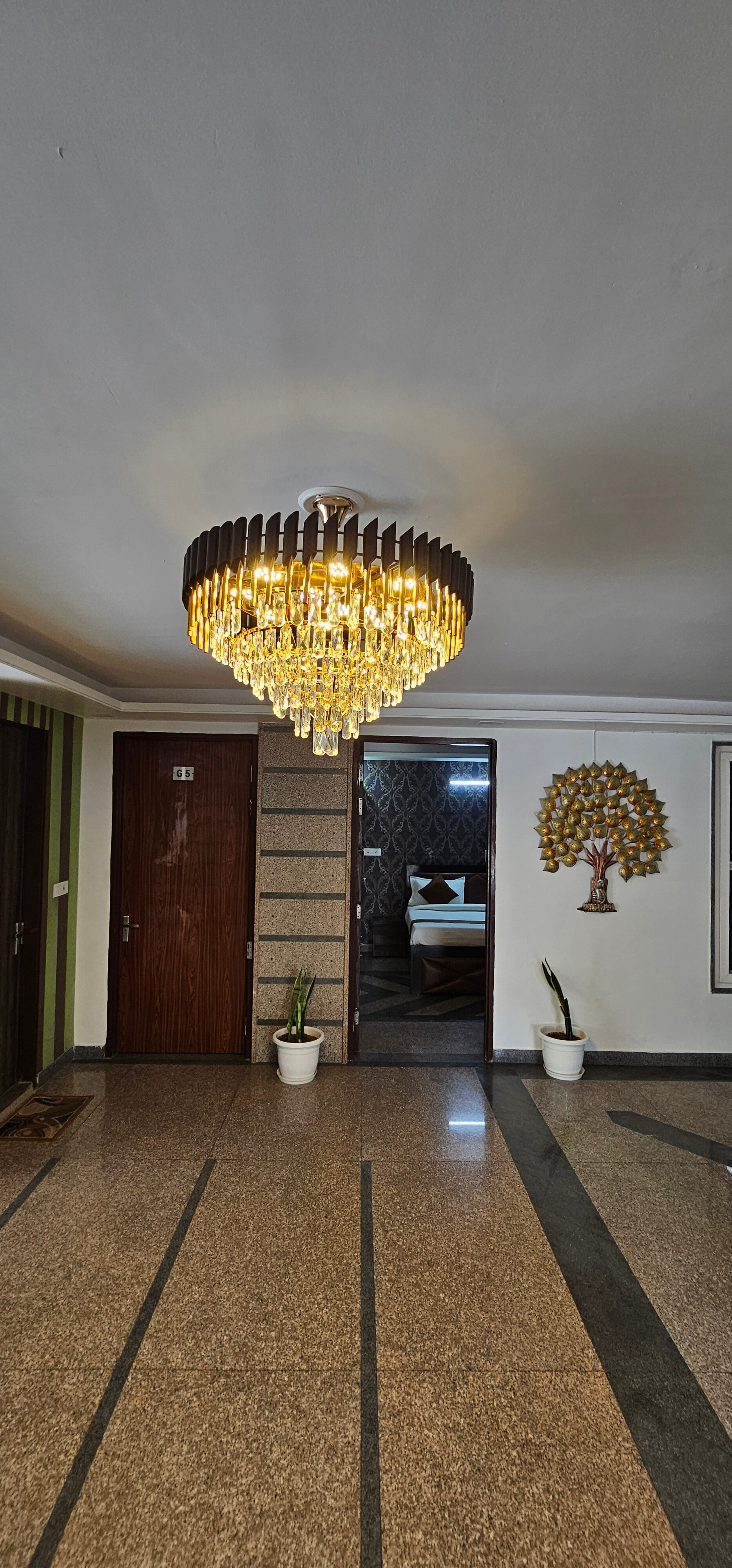 Raj Residency Gurgaon - Tap to explore photos