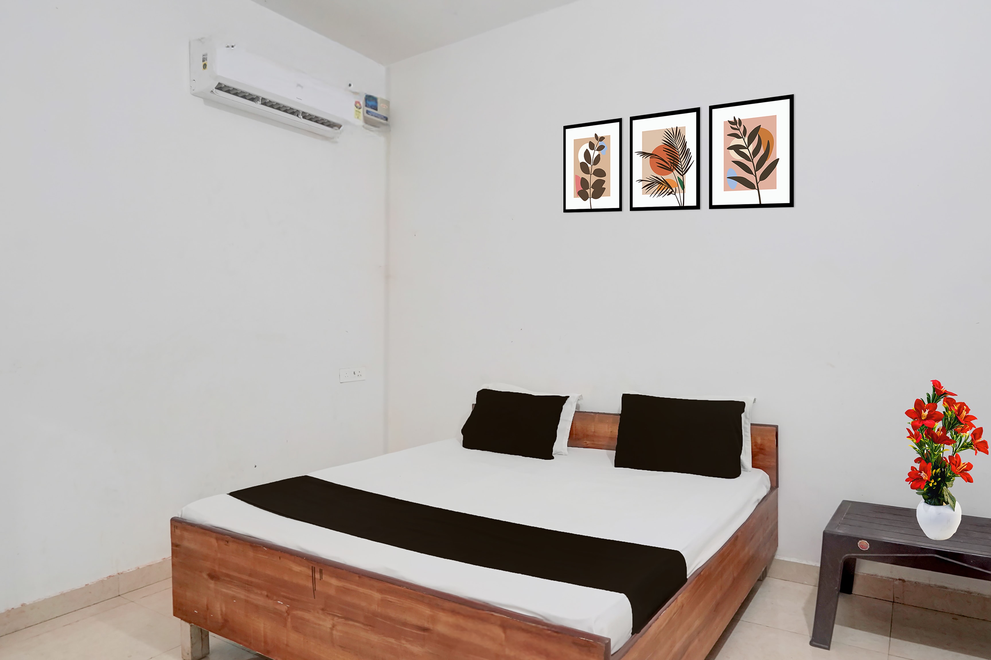SPOT ON New Phulpur Restaurant And Hotel - Tap to explore photos