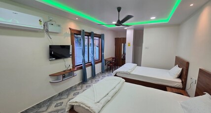 Donyi Polo Hotel Room Type - Deluxe Room with Hill View Double Bed