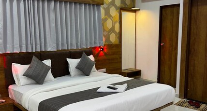 Hotel Mount Villa Room Type - Deluxe Ac