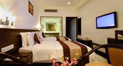 Hotel Taj Resorts Room Type - Deluxe Room