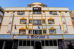 Hotel O Poonam Palace