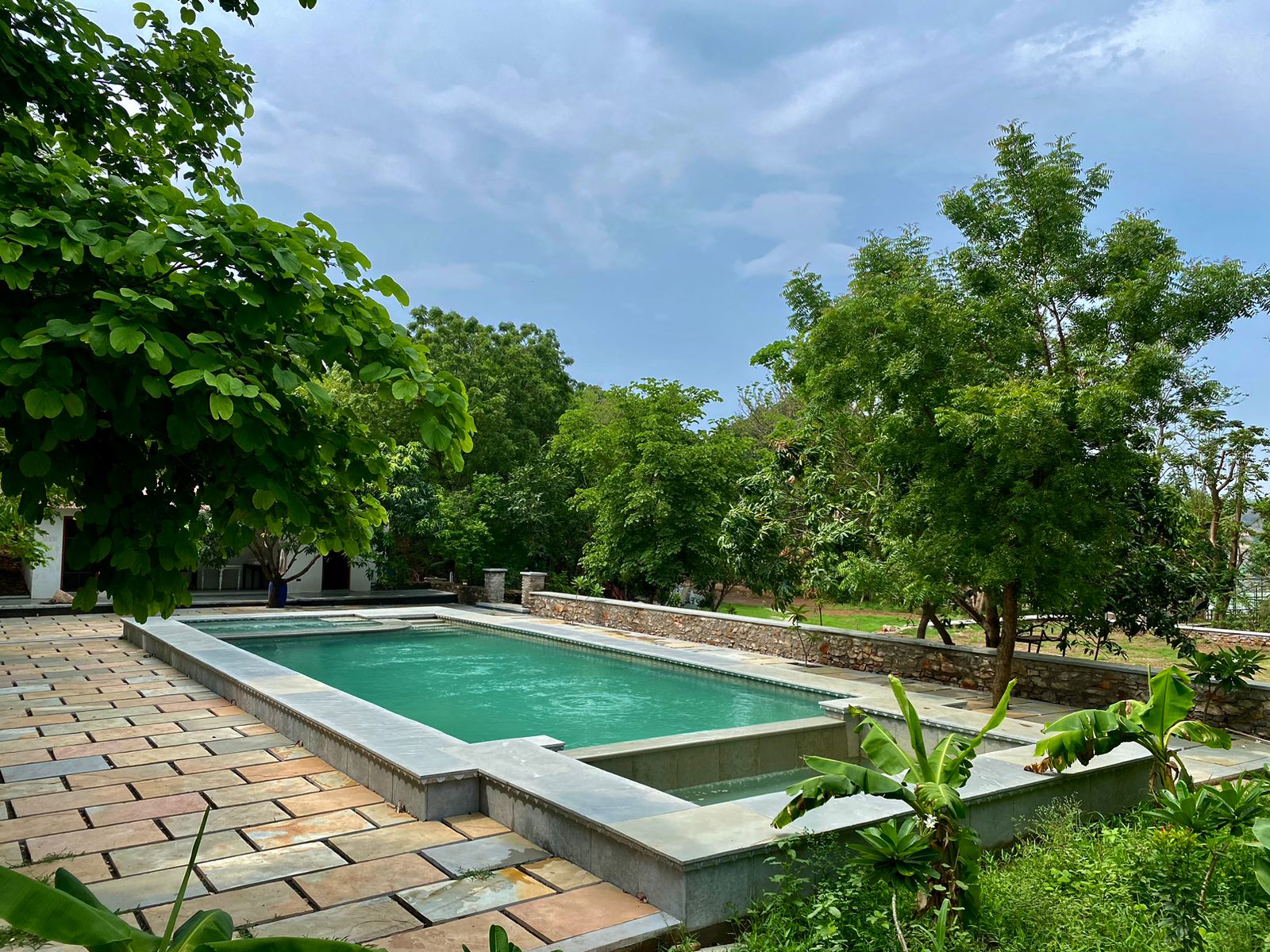 Pangarh Lake Retreat - Tap to explore photos